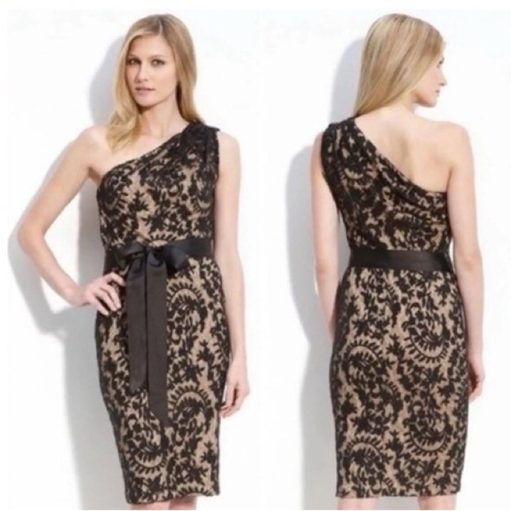 Tadashi Shoji black and beige lace one shoulder sleeveless sheath size 6